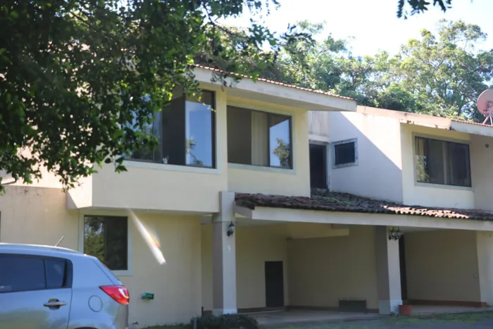 Venta de finca con casa y gran potencial para desarrollo #26-777 GS in Brasil, Santa Ana, San José — $1,500,000