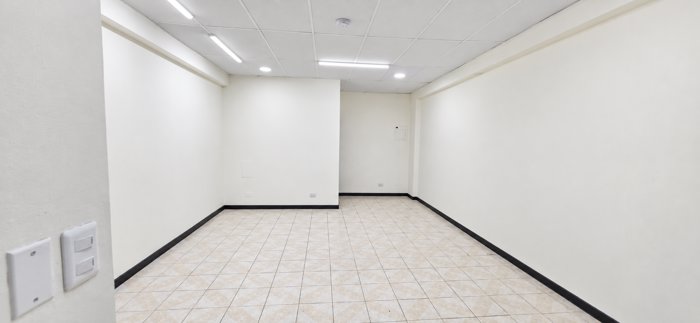Se Alquila Local Comercial En La Sabana, San José en Mata Redonda, San José — ₡ 365 000 - Foto 2 de 10