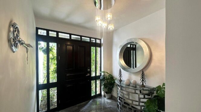 Se vende moderna casa en condominio de San Rafael Escazú 26-655 en San Rafael, Escazú, San José — $380,000