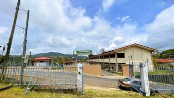 SE VENDE TERRENO CON CASA EN SAN ISIDRO, SAN RAMÓN en San Isidro, San Ramón, Alajuela — $165,000 - Foto 5 de 14