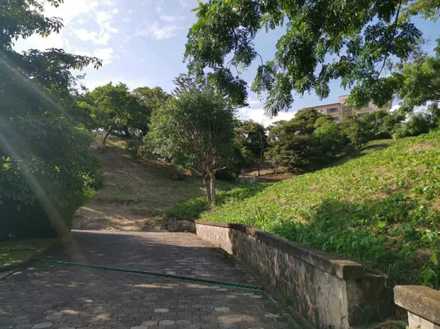 OPORTUNIDAD DE LOTE DE 6780 M2 EN ALTO DE LAS PALOMAS. en Santa Ana, San José — $650,000