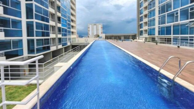 Se alquila apartamento amoblado en torre los Yoses 25-2035 in Carmen, San José — $800