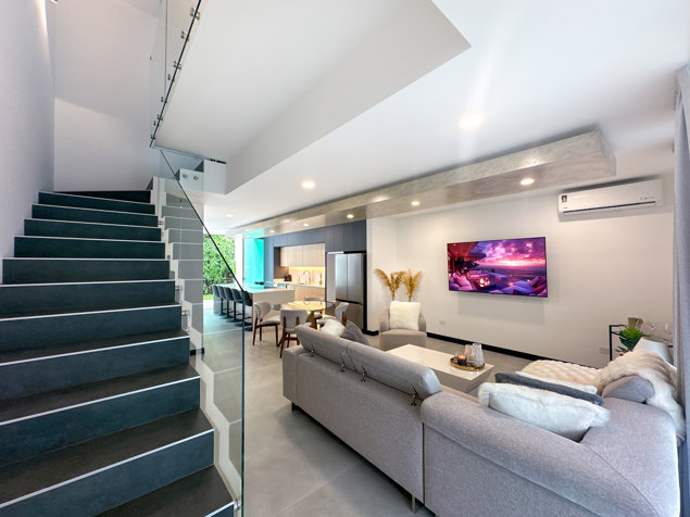 Venta de Casa en Condominio en Escazú lista para estrenar in Escazú, San José — $405,000