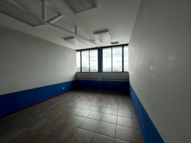 Alquiler de Bella Oficina en Heredia / Mls 26-396 OFC JB in Heredia — $600