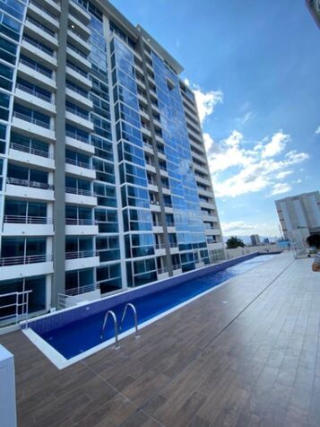 Torre Los Yoses, moderno y el mejor precio del mercado in Carmen, San José — $780