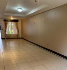 VENTA DE CASA, SAN JOSE, CONDOMINIO SANTA ANA HILLS en Salitral, Santa Ana, San José — $220,000 - Foto 3 de 9