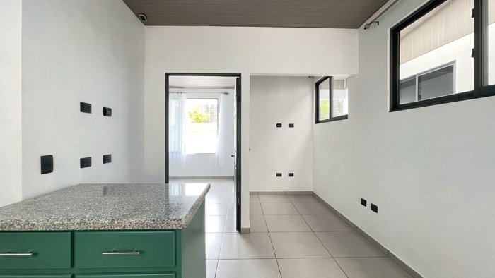 New Apartments For Rent In San Isidro De Grecia en Grecia, Alajuela — ₡ 280 000 - Foto 3 de 13
