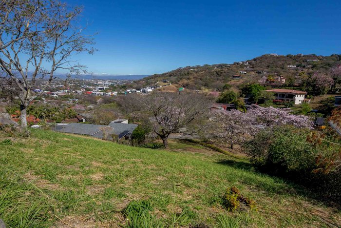Lote en Venta en Valle Escondido Santa Ana con Vista a Atardeceres in Pozos, Santa Ana, San José — $289,000 - Photo 2 of 13