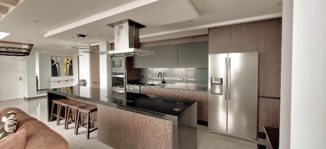 Venta de apartamento equipado de lujo en Granadilla Curridabat  in Granadilla, Curridabat, San José — $750,000