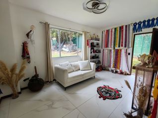 Casa con lote de 2.000 m2 en Residencial El Castillo in Concepción, San Rafael, Heredia — 222 000 000 ₡ - Photo 5 of 46