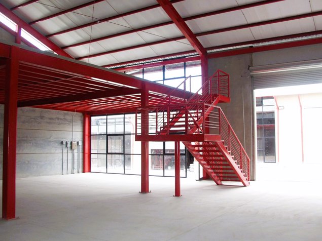 Alquiler Ofi - Bodega | Guachipelín de Escazú | 400m2 in San Rafael, Escazú, San José — $4,245 - Photo 2 of 16