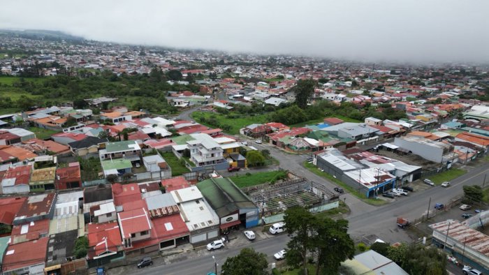 Venta de bodega en Cartago (para inversión 925mil x mes) en Oriental, Cartago — ₡ 134 000 000 - Foto 2 de 13