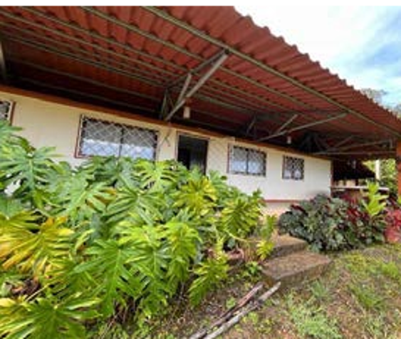 Terreno con Contenedor modificado para ser usado como una Vivienda in Aguacaliente, Cartago — ₡ 63 175 000 - Photo 2 of 24