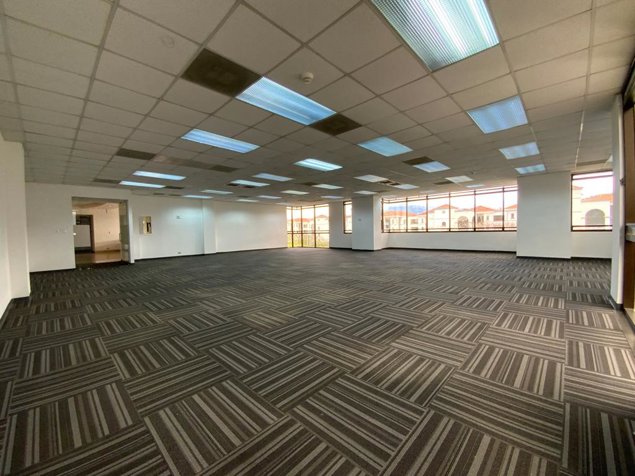 SE ALQUILA OFICINA EN FORUM 1 - SANTA ANA en Santa Ana, San José — $2,674 - Foto 2 de 6