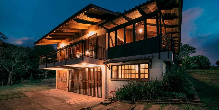 Venta terreno 12108m2 con 3 Casas para desarrollo/inversión (CT) en San Rafael, Montes De Oca, San José — $1,200,000 - Foto 2 de 24