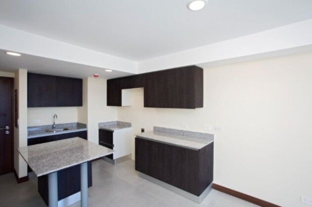 APARTAMENTO EN VENTA, MONTES DE OCA SAN JOSÉ $239.000 COD 26-704 en San Pedro, Montes De Oca, San José — $239,000