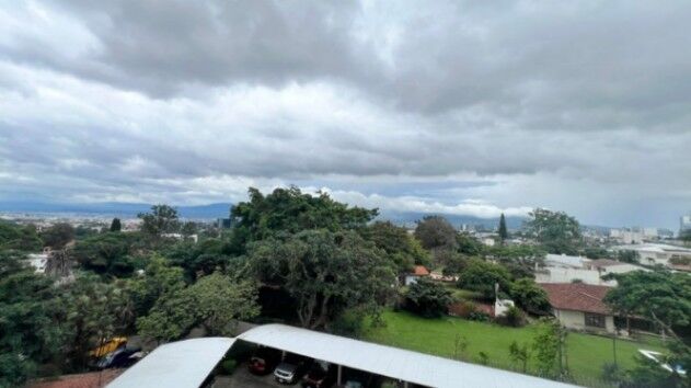 Se vende moderno apartamento en San Rafael Escazú 25-1015 en San Rafael, Escazú, San José — $485,000