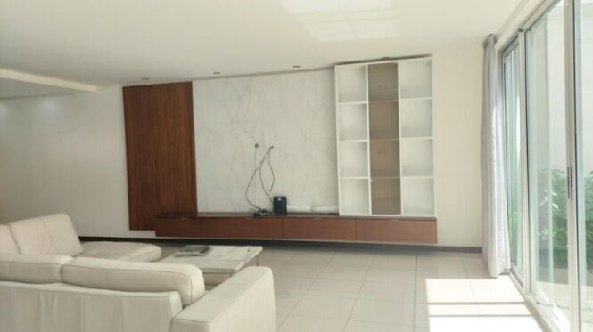 Se alquila casa de lujo en condominio de Santa Ana 25-662 en Santa Ana, San José — $3,800 - Foto 2 de 22