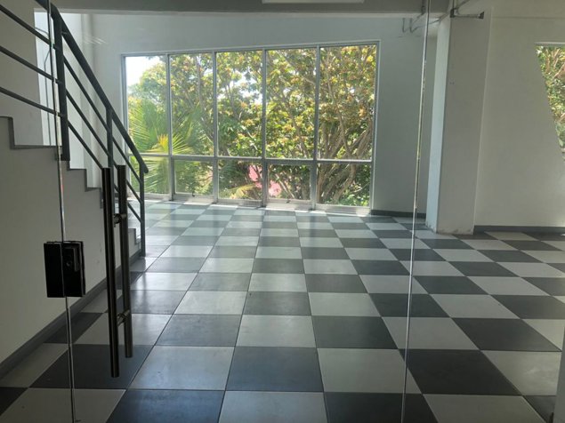 ALQUILER DE OFICINA, ESCAZÚ, SAN RAFAEL, EDIFICIO PRISMA in San Rafael, Escazú, San José — $6,739