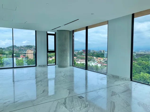 Lujoso apartamento en Avenida Escazu in Escazú, San José — $2,700,000 - Photo 2 of 22