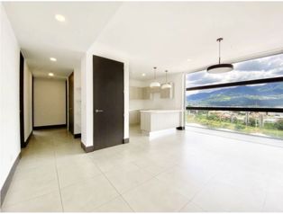 Venta de Apartamento en Via 74 Nunciatura en Mata Redonda, San José — $259,000 - Foto 3 de 11