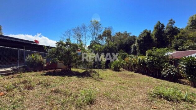 LOTE EN VENTA EN SANTA ELENA, PÉREZ ZELEDÓN – 672 m² LISTO PARA CONSTRUIR in San Isidro De El General, Pérez Zeledón, San José — $32,000