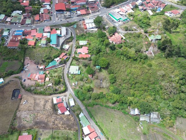 Terreno para Desarrollo Residencial en Venta Cervantes Cartago Ruta 10 en Cervantes, Alvarado, Cartago — ₡ 50 000 000 - Foto 2 de 4