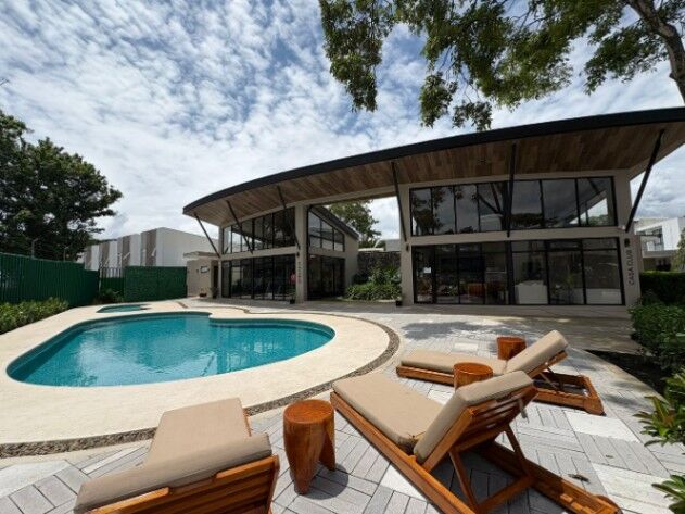 Lote en Venta en Condominio Santa Ana en Santa Ana, San José — $148,800