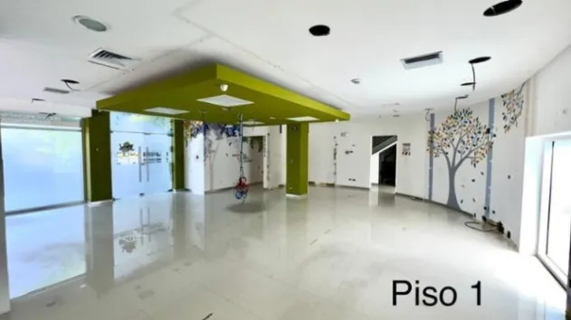 FOR SALE: Beautiful commercial space in Santa Ana //25-307 in Santa Ana, San José — $780,000