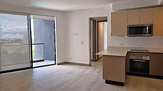 Alquiler de Apartamento de 2 habitaciones Nuevo en Núcleo Sabana en Mata Redonda, San José — $1,490