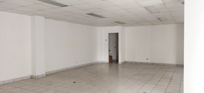 Edificio en Venta en Moravia, Financiamiento Propio - 5PJG9790644 en San Vicente, Moravia, San José — $1,300,000