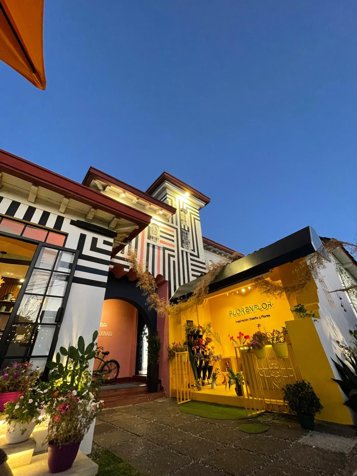 Propiedad en Venta 	Casa Esquinera Histórica en Barrio Escalante – Alt en Carmen, San José — $1,100,000