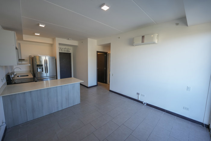 Apartamento de 2 Habitaciones con Línea blanca en QBO Rohrmoser en Pavas, San José — $215,000 - Foto 2 de 26