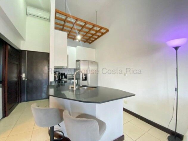 Se alquila apartamento en Santa Ana San José 27-174 in Santa Ana, San José — $1,250