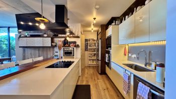 Venta de Apartamento en Escazú Village, San Rafael de Escazú. (AD) en San Rafael, Escazú, San José — $275,000 - Foto 2 de 19