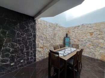 Alquiler de Casa Amoblada en Pozos de Santa Ana. RAH 26-672 en Pozos, Santa Ana, San José — $1,200 - Foto 5 de 17