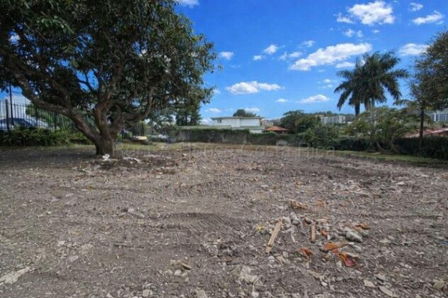 Se vende lote en Escazú San José 26-1100 en San Rafael, Escazú, San José — $1,200,000
