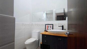 Venta de Casa en Montes de Oca-Sabanilla. RAH 26-2272 en Sabanilla, Montes De Oca, San José — 99 000 000 ₡ - Foto 5 de 10