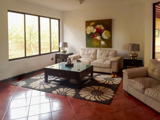 For rent or for sale home - Turrubares en San Pablo, Turrubares, San José — $600,000 - Foto 4 de 19