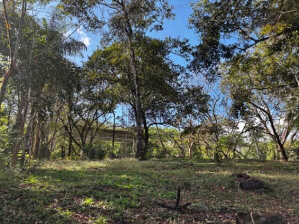 VENDO TERRENO + CASA DE DESCANSO EN TURRÚBARES. en San Pedro, Turrubares, San José — $124,000