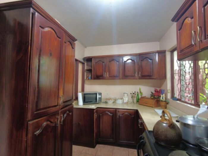 CASA EN VENTA , FLORES HEREDIA, US$220.185 Cod-#24-281 in Llorente, Flores, Heredia — $220,185