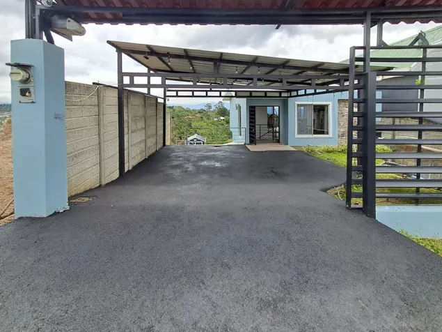 House for Sale in San Isidro, Grecia, with Views in San Isidro, Grecia, Alajuela — ₡ 96 000 000 - Photo 2 of 28