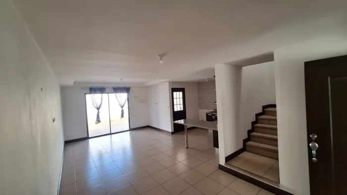 Casa En Venta En Condominio Altavista, Colón De Mora, San José in Colón, Mora, San José — $204,852 - Photo 3 of 8