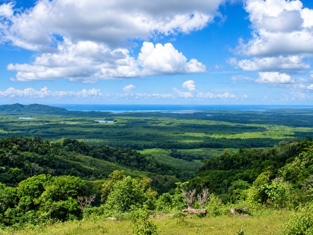 Finca de 105 Hectáreas con Vista al Mar en Osa en Sierpe, Osa, Puntarenas — $3,000,000 - Foto 2 de 17