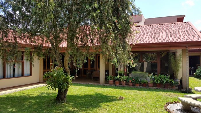House for sale San Ramon city center in San Ramón, Alajuela — $750,000 - Photo 2 of 18