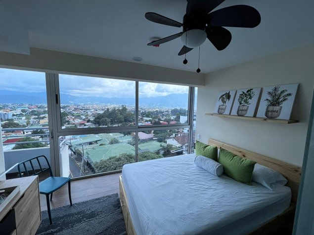 Venta de Apartamento Torre Los Yoses in San Pedro, Montes De Oca, San José — $115,000 - Photo 2 of 14