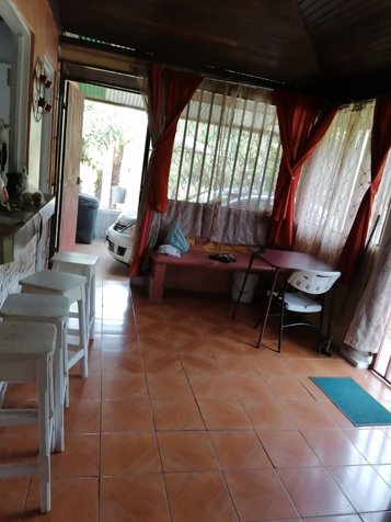 VENTA DE QUINTA CON CASA, LIMÓN, SIQUIRRES, LA FRANCIA in Siquirres, Limón — ₡ 35 000 000