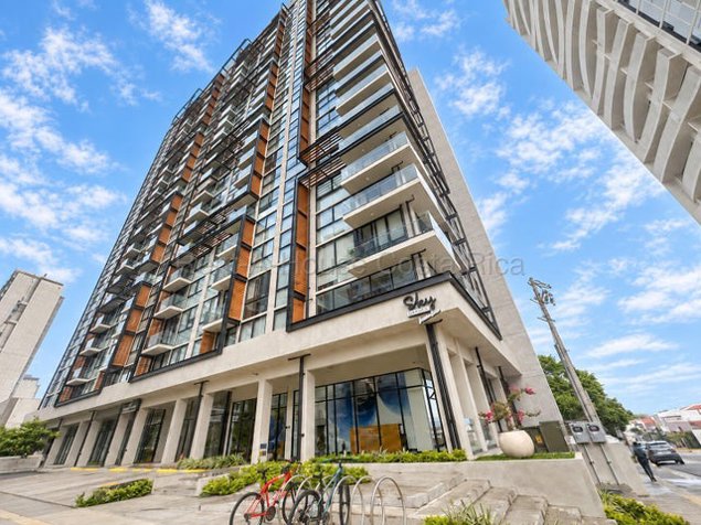 Venta de Apartamento Amueblado en Sky Garden Nunciatura. RAH 27-703 en Pavas, San José — $210,000
