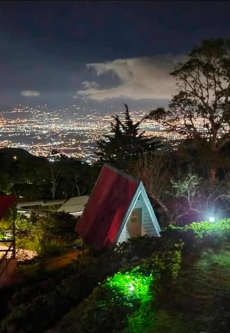 Venta Hotel El Peregrino Santa Ana en Piedades, Santa Ana, San José — $900,000 - Foto 2 de 48
