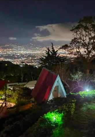 Venta Hotel El Peregrino Santa Ana en Piedades, Santa Ana, San José — $900,000 - Foto 2 de 48